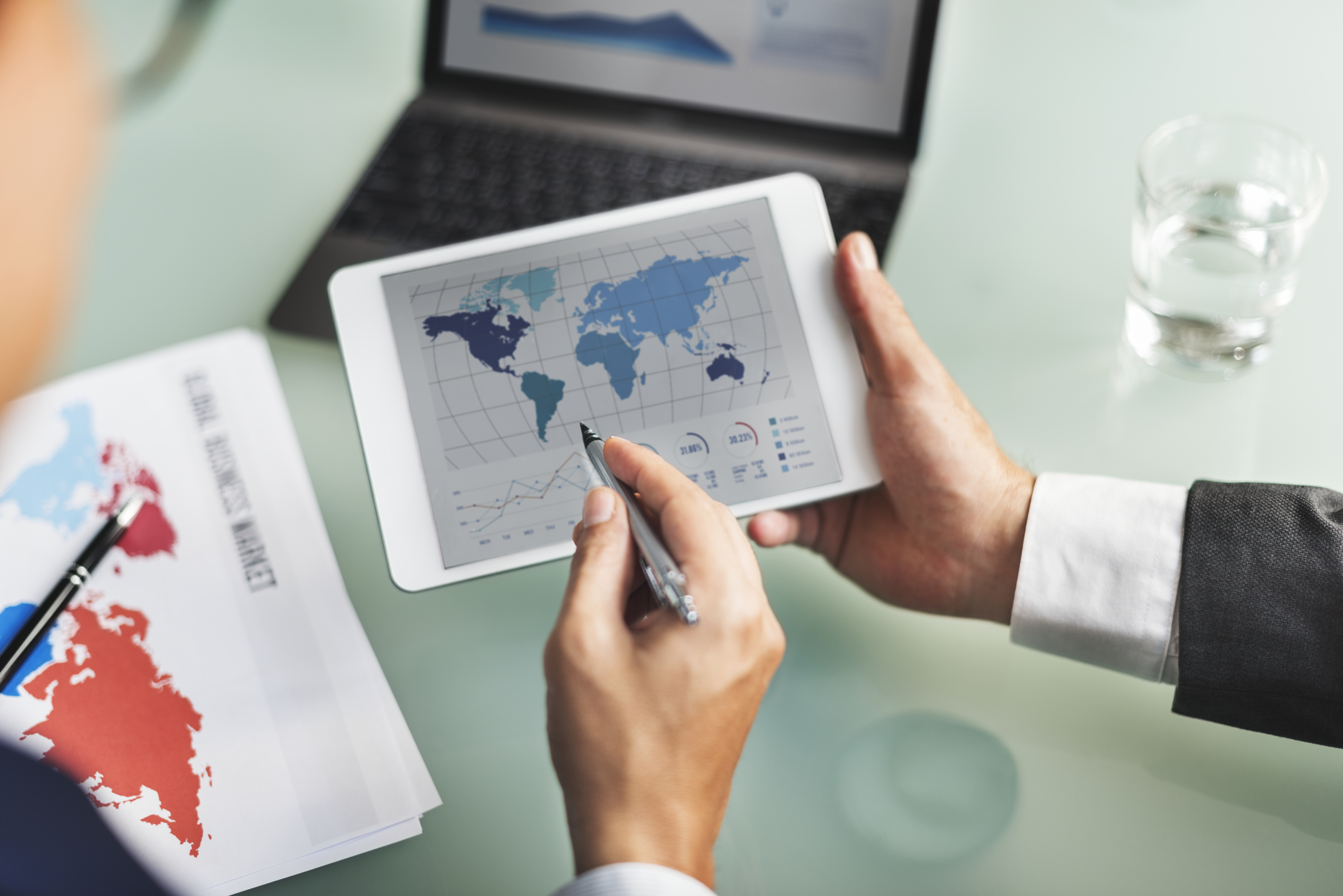 airline contract management digital - Custom Insurance Software Development Company 16 Insurance operations floor