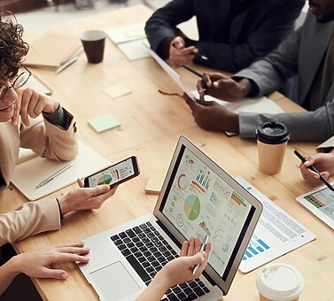 changing custom software development vendor